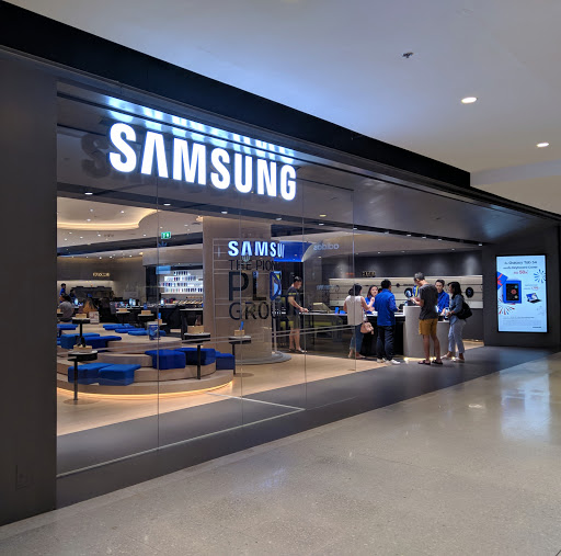 Samsung Experience Store Large