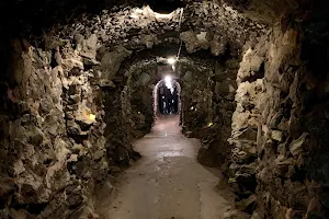 Pope's Grotto image