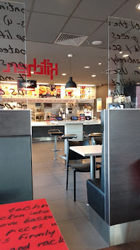 Atmosphère du Restaurant KFC Mâcon Sud à Mâcon - n°12