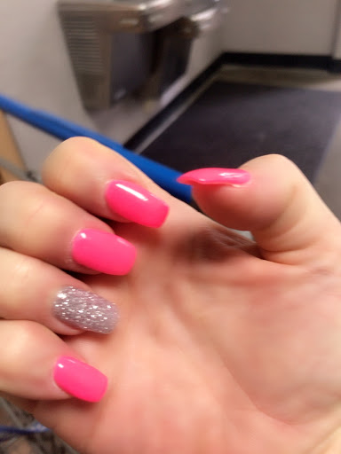 Nail Salon «Finest Nail & Tanning Salon», reviews and photos, 868 US-129 #11, Cleveland, GA 30528, USA