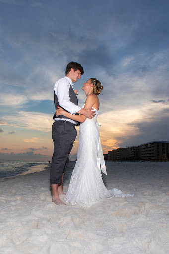 Event Planner «Barefoot Weddings», reviews and photos, 11 Eglin Pkwy SE, Fort Walton Beach, FL 32548, USA