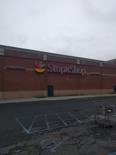 Supermarket «Super Stop & Shop», reviews and photos, 691 Co Op City Blvd, Bronx, NY 10475, USA