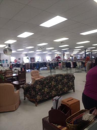 Thrift Store «Dav Thrift Store», reviews and photos, 5455 E Central Ave, Wichita, KS 67208, USA