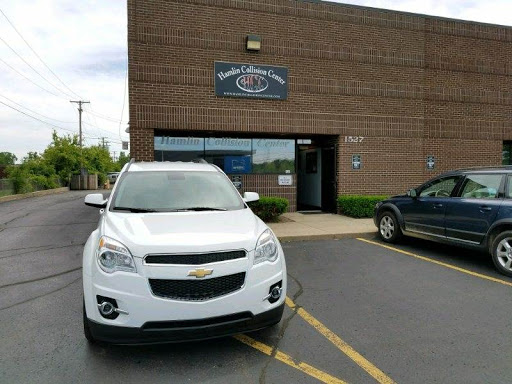 Auto Body Shop «Hamlin Collision Center», reviews and photos, 1527 W Hamlin Rd, Rochester Hills, MI 48309, USA