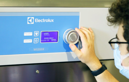 Laundry Service «Splash Laundromat», reviews and photos, 668 N Dupont Blvd, Milford, DE 19963, USA