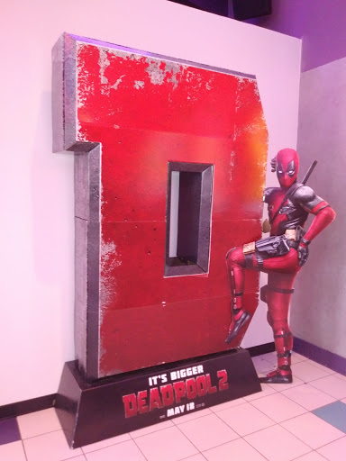 Movie Theater «Regal Cinemas Elmwood Center 16», reviews and photos, 2001 Elmwood Ave, Buffalo, NY 14207, USA