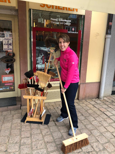 House Cleaning Service «Two Maids & A Mop», reviews and photos, 495 S Stonestreet Ave, Rockville, MD 20850, USA