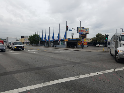 Car Wash «La Cienega Car Wash & Oil Change», reviews and photos, 1907 S La Cienega Blvd, Los Angeles, CA 90034, USA