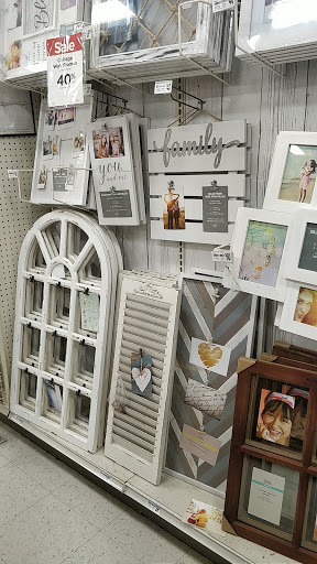 Craft Store «Michaels», reviews and photos, 11400 W Markham St, Little Rock, AR 72211, USA