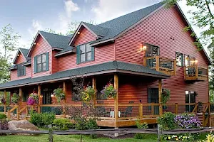Woodland Trails Lodge and Cabin image
