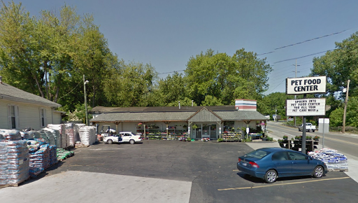 Pet Supply Store «Pet Food Center», reviews and photos, 603 W Main St, Newburgh, IN 47630, USA