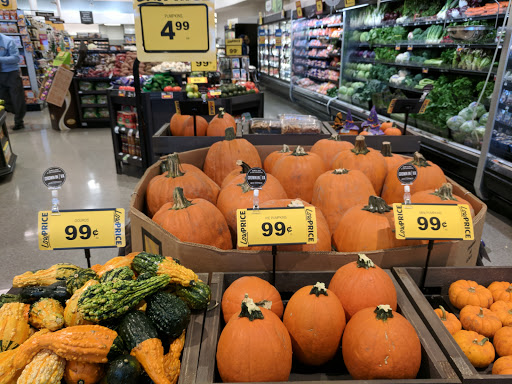 Grocery Store «Food Lion», reviews and photos, 2724 Fairground Rd, Goochland, VA 23063, USA