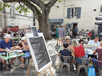 Atmosphère du Pizzeria La Bonne Pâte à La Rochelle - n°10