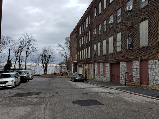 Used Office Furniture Store «Office Furniture Outlet», reviews and photos, 519 N Franklin St, York, PA 17403, USA