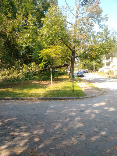 Thrift Store «Value Village Thrift Store», reviews and photos, 1374 Moreland Ave SE, Atlanta, GA 30316, USA