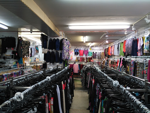 Beauty Supply Store «WORLD BROTHERS BEAUTY SUPPLY & WHOLESALE WOMENS CLOTHING», reviews and photos, 690 Ella T Grasso Blvd, New Haven, CT 06519, USA