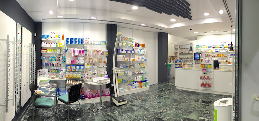 Farmacia Real Bueno .            Jose María