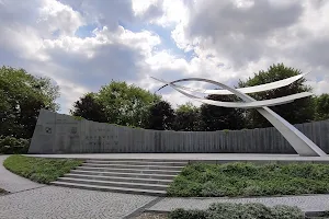 Polish Airmen Memorial image
