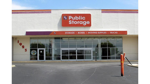 Public Storage