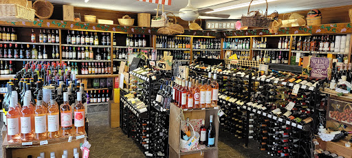 Liquor Store «Hancock Liquor Store Inc», reviews and photos, 27 W Main St, Hancock, NY 13783, USA