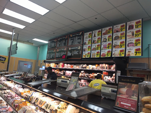 Supermarket «Best Market Astoria», reviews and photos, 19-30 37th St, Astoria, NY 11105, USA