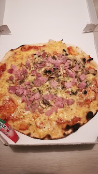 Plats et boissons du Pizzeria Pizza Jeannot à Vence - n°15