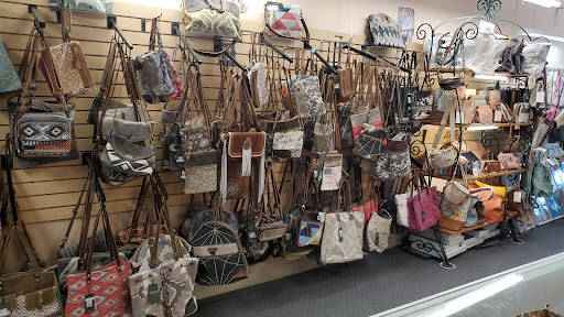 Jewelry Store «Gray Jewelers», reviews and photos, 172 Johns Pass Boardwalk W, Madeira Beach, FL 33708, USA