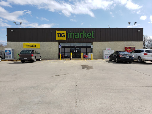 Dollar General, 299 E Happy Valley St, Cave City, KY 42127, USA, 