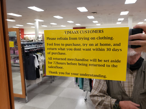 Department Store «T.J. Maxx», reviews and photos, 821 S James Campbell Blvd, Columbia, TN 38402, USA