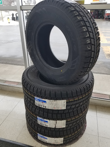 Tire Shop «Les Schwab Tire Center», reviews and photos, 1056 E Woodin Ave, Chelan, WA 98816, USA