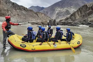 Zanskar River Rafting image