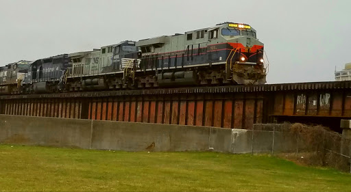 Supermarket «ALDI», reviews and photos, 110 W Hudson St, Elmira, NY 14904, USA