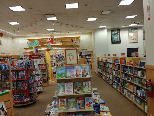 Book Store «Barnes & Noble», reviews and photos, 1446 N Litchfield Rd, Goodyear, AZ 85395, USA