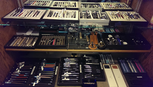 Tobacco Shop «The Briar & The Burley», reviews and photos, 101 W Kirkwood Ave #100, Bloomington, IN 47404, USA