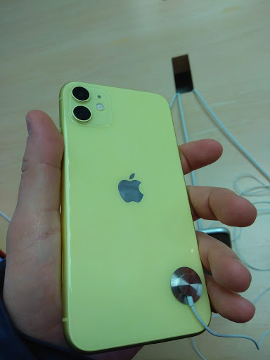 Computer Store «Apple South Shore», reviews and photos, 250 Granite St, Braintree, MA 02184, USA