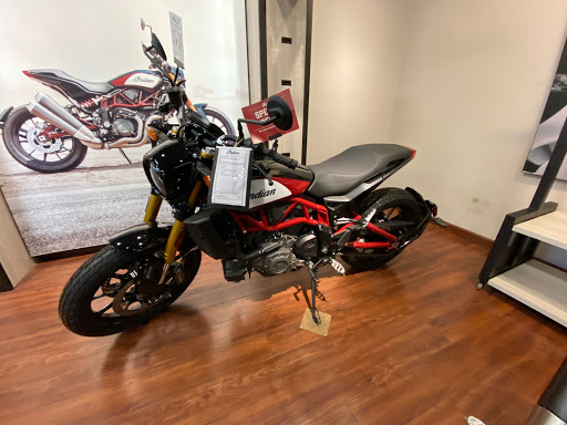 Motorcycle Dealer «BMW, Indian, and Slingshot Woodlands», reviews and photos, 198 Ed English Dr, Shenandoah, TX 77385, USA