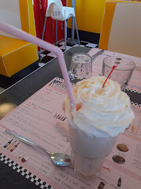 Milk-shake du Restaurant de hamburgers Ritchie's diner à Créancey - n°3