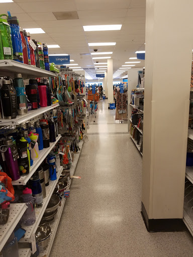 Clothing Store «Ross Dress for Less», reviews and photos, 719 Thompson Ln, Nashville, TN 37204, USA