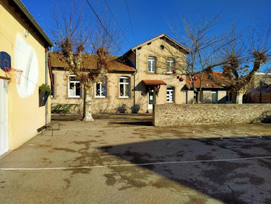 Ecole privée Arc-en-Ciel / Saint-Thomas d'Aquin 60 Rue des Forges, 69440 Chabanière, France
