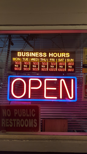 Grocery Store «Brier Grocery», reviews and photos, 23607 Brier Rd, Brier, WA 98036, USA