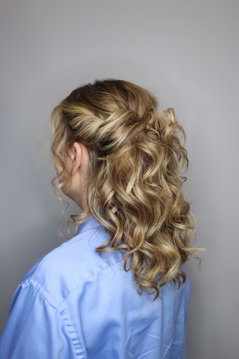 Hair Salon «Salon Lofts Crossroads Plaza», reviews and photos, 213 Crossroads Blvd, Cary, NC 27518, USA