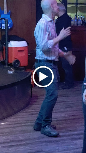 Bar & Grill «EvenFlow Music & Spirits», reviews and photos, 302 W State St, Geneva, IL 60134, USA