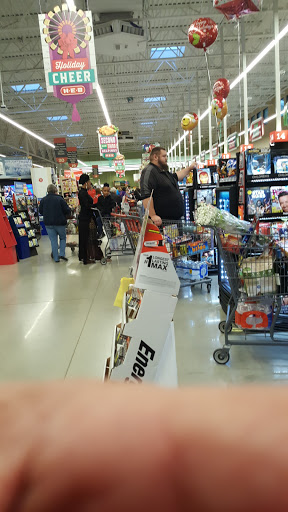 Grocery Store «H-E-B plus!», reviews and photos, 2965 I-35, New Braunfels, TX 78130, USA