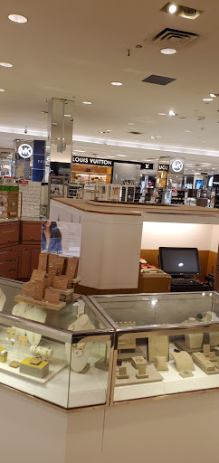 Department Store «Macys», reviews and photos