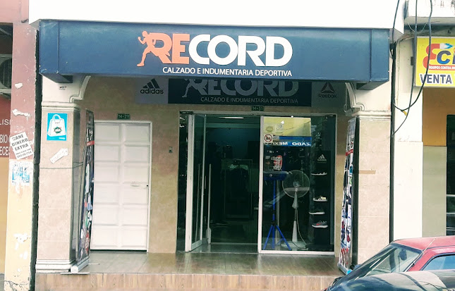 RECORD Tienda Deportiva