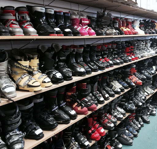 Sporting Goods Store «Play It Again Sports», reviews and photos, 42079 Ford Rd, Canton, MI 48187, USA