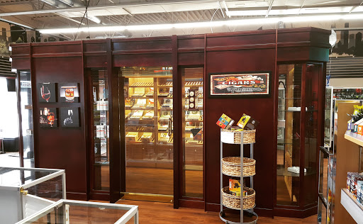 Liquor Store «Rush Liquor», reviews and photos, 2112 Hoffman Rd, Mankato, MN 56001, USA