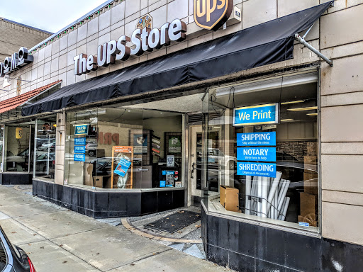 Shopping Mall «Brookside shopping area», reviews and photos, W Meyer Blvd, Kansas City, MO 64113, USA