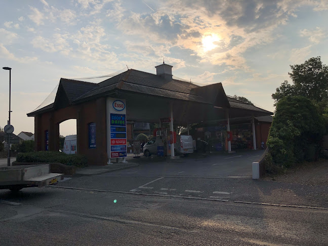 Comments and reviews of ESSO RONTEC CHOBHAM