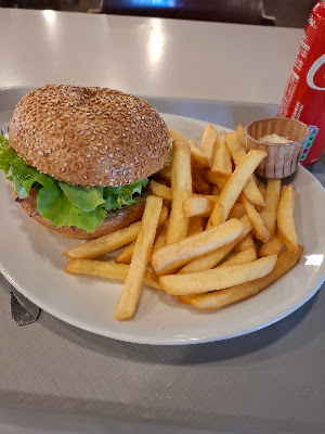 Carrefour Cafétéria à Évreux